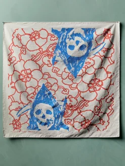 Women Imogene + Willie the "reaper" bandana