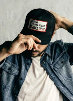 Women Imogene + Willie the "service station" trucker in black