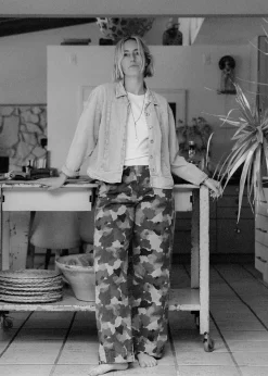 Women Imogene + Willie the sonora painted camo trouser