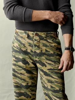 Imogene + Willie wilkison trouser in brushstroke camo