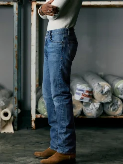 Imogene + Willie willie washed natural indigo